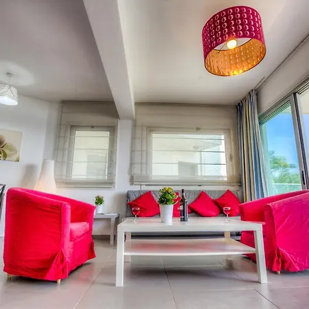 Apartment Beachfront Trident Protaras