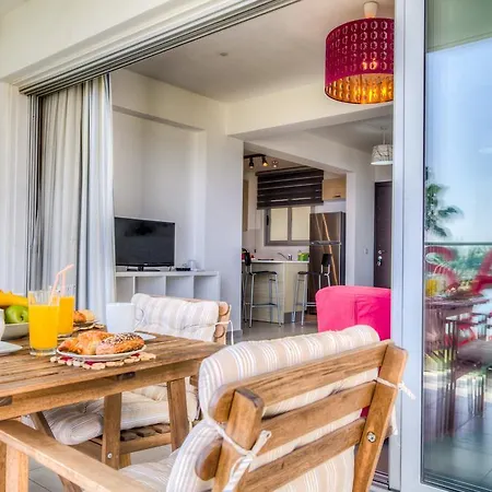 Appartement Beachfront Trident