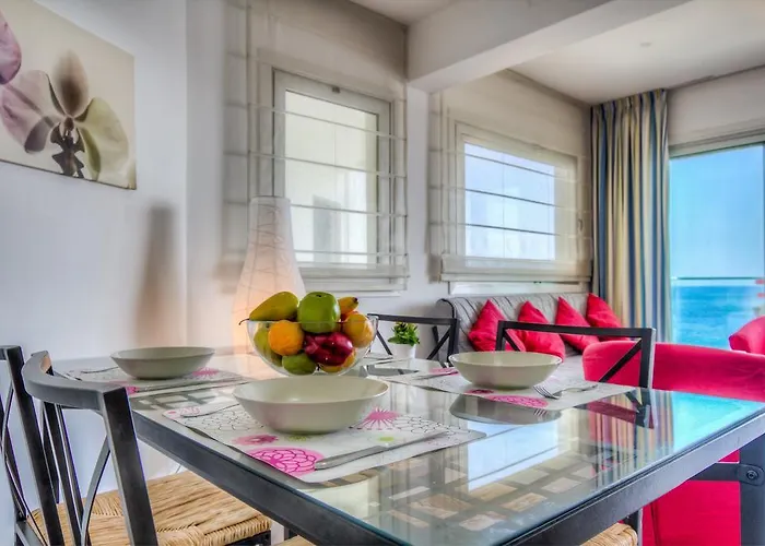 Apartmán Beachfront Trident 2 *