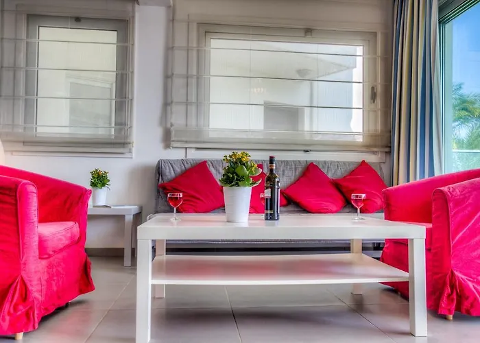 Beachfront Trident Lägenhet Protaras