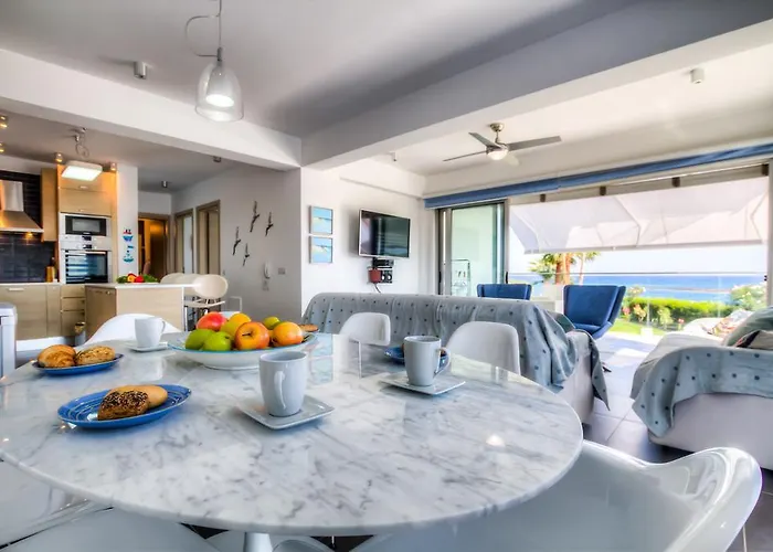 Beachfront Trident 2 * Protaras